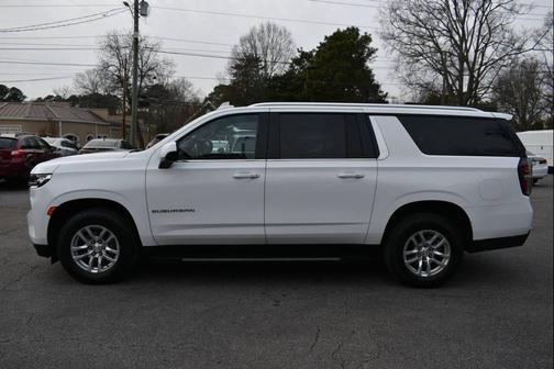 2021 Chevrolet Suburban LT
