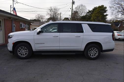 2021 Chevrolet Suburban LT
