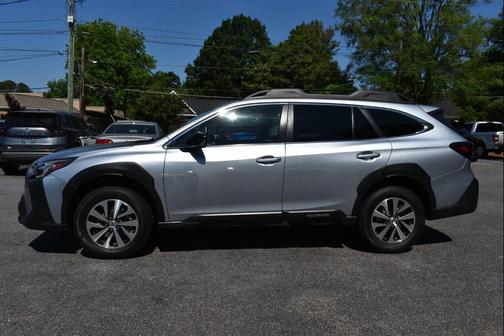 Ice Silver Metallic 2023 Subaru Outback Premium