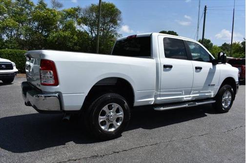 2023 RAM 2500 Big Horn Crew Cab 4x4 6'4' Box