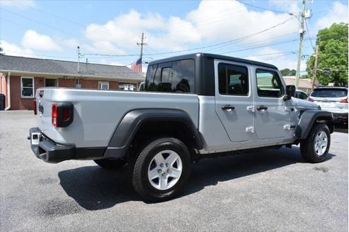 2023 Jeep Gladiator Sport S