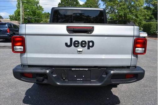 2023 Jeep Gladiator Sport S