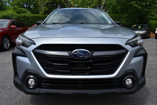 Ice Silver Metallic 2023 Subaru Outback Premium