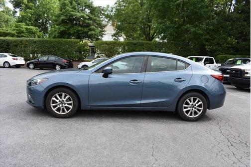 2016 Mazda Mazda3 i Touring
