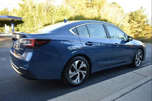 2022 Subaru Legacy Premium