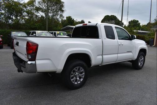 2018 Toyota Tacoma SR5