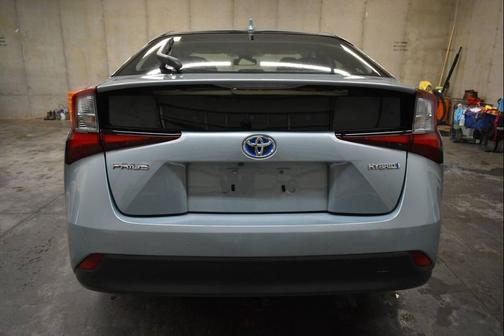 2019 Toyota Prius LE