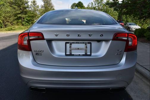 Bright Silver Metallic 2014 Volvo S60 T6 Platinum