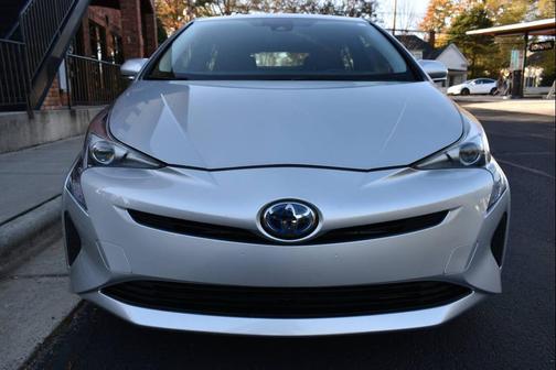 2017 Toyota Prius Three