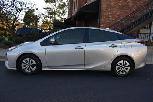 2017 Toyota Prius Three