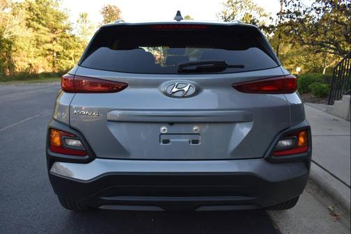 2021 Hyundai KONA SEL Plus