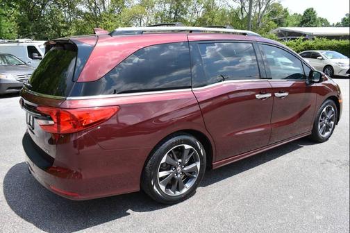 Burgundy 2021 Honda Odyssey Elite