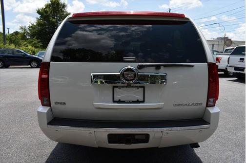 2011 Cadillac Escalade ESV Base