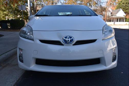 2011 Toyota Prius III