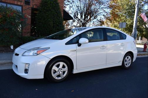 2011 Toyota Prius III