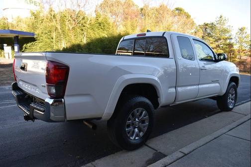 2018 Toyota Tacoma SR5