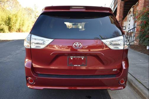 2017 Toyota Sienna SE Premium