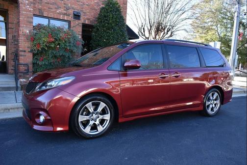 2017 Toyota Sienna SE Premium