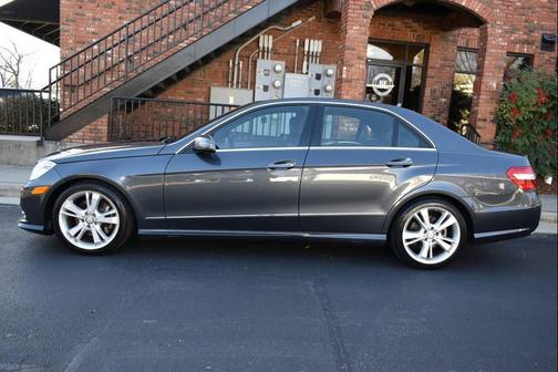 2013 Mercedes-Benz E-Class 4MATIC