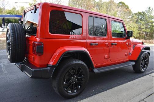 2025 Jeep Wrangler 4xe Sahara