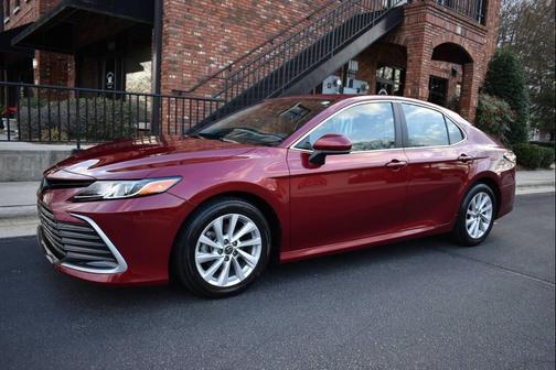 2022 Toyota Camry LE