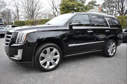 2018 Cadillac Escalade Premium Luxury