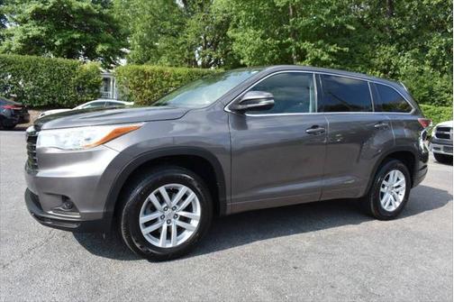 2015 Toyota Highlander LE