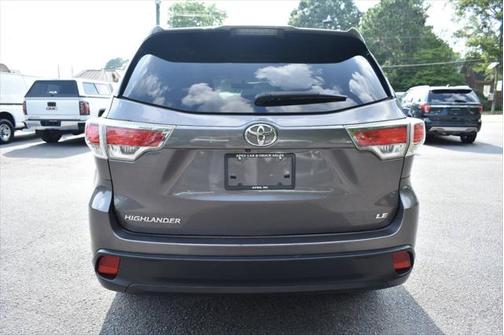 2015 Toyota Highlander LE