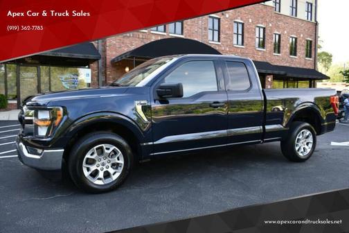 Blue 2023 Ford F-150 XLT
