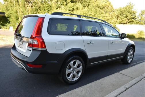 2016 Volvo XC70 T5 Premier