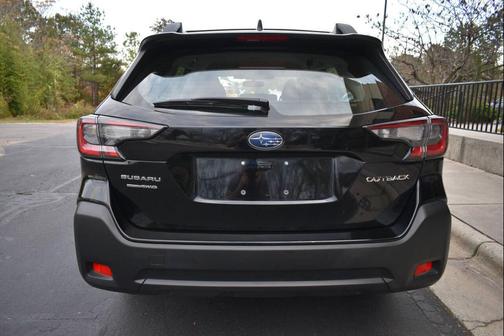 2023 Subaru Outback Base