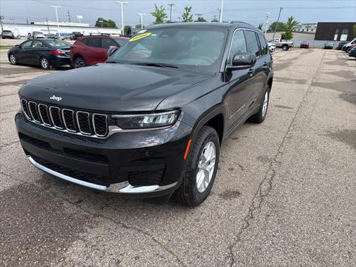 2024 Jeep Grand Cherokee L Laredo