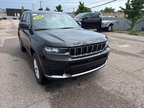 2024 Jeep Grand Cherokee L Laredo