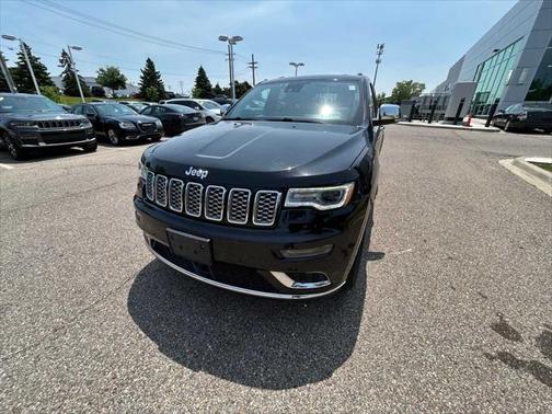 2017 Jeep Grand Cherokee Summit