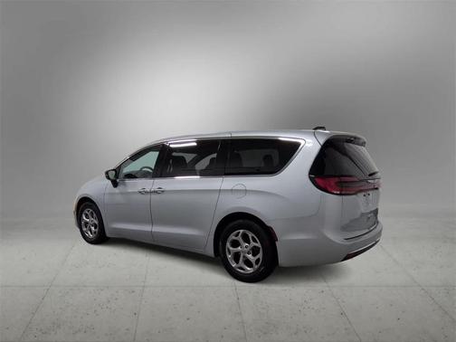 2024 Chrysler Pacifica Limited