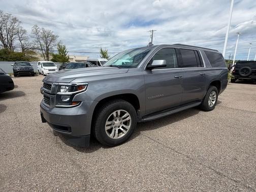Satin Steel Metallic 2018 Chevrolet Suburban LT