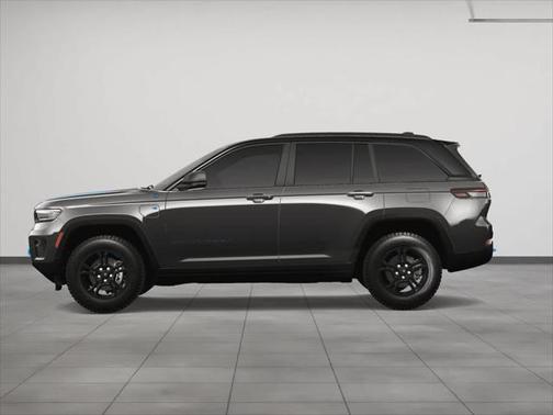 2025 Jeep Grand Cherokee 4xe Trailhawk