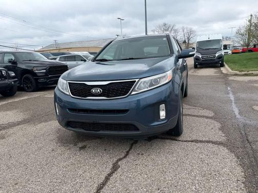 Wave Blue 2014 Kia Sorento LX