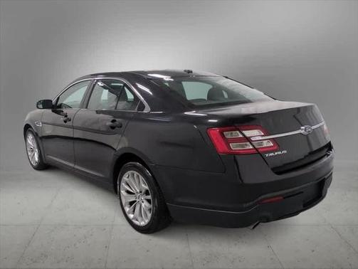 2015 Ford Taurus Limited