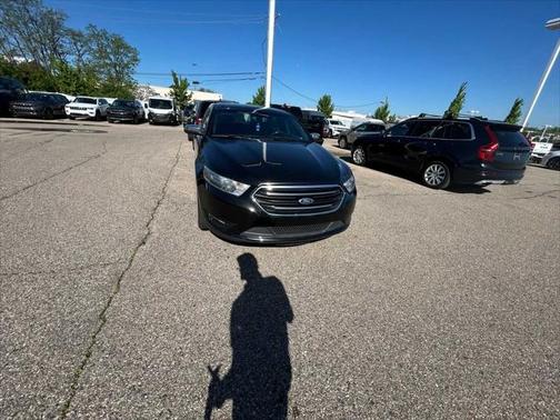 2015 Ford Taurus Limited