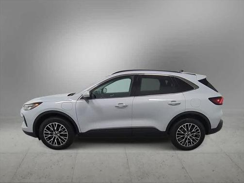 2025 Ford Escape PHEV Base