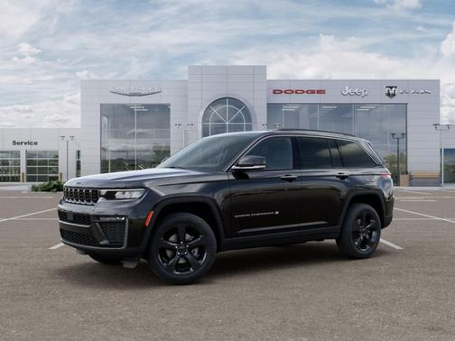Diamond Black Crystal Pearlcoat 2026 Jeep Grand Cherokee Limited