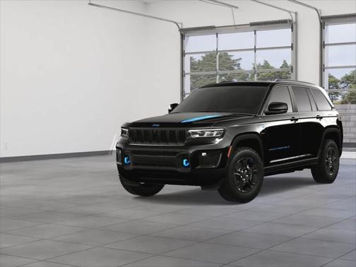 2025 Jeep Grand Cherokee 4xe Trailhawk