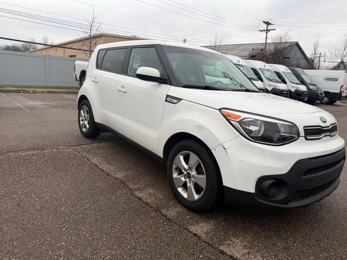 2017 Kia Soul Base