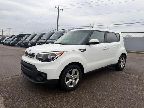 2017 Kia Soul Base