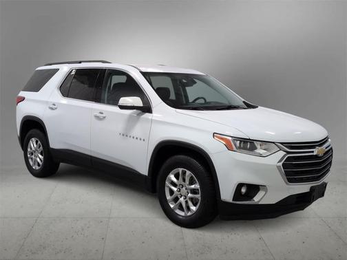 2021 Chevrolet Traverse LT Leather