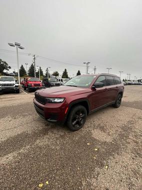 2023 Jeep Grand Cherokee L Altitude