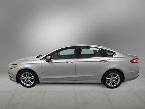 2018 Ford Fusion Hybrid SE