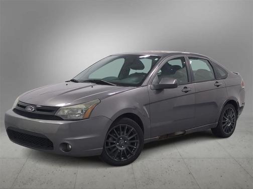 2010 Ford Focus SES