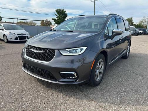 2022 Chrysler Pacifica Limited